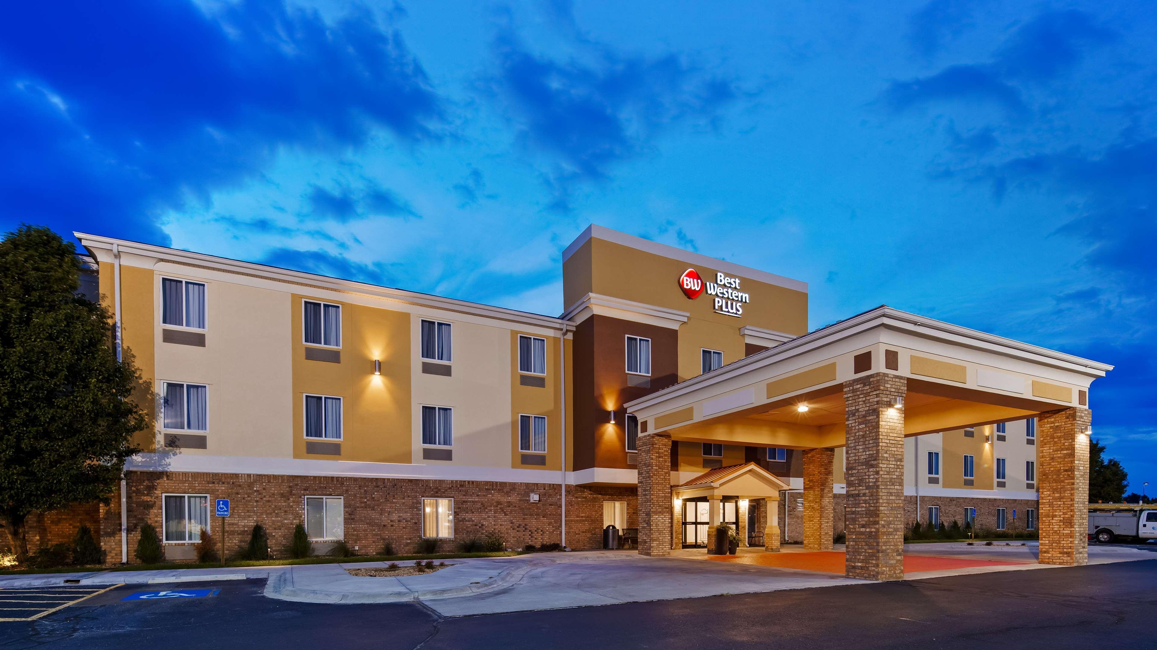 Best Western Plus Liberal Hotel&Suites Exterior foto